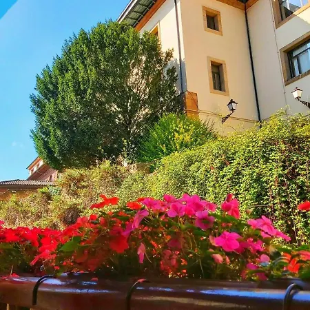 Nuevo-casco Historico-parking Gratuito. Apartament *