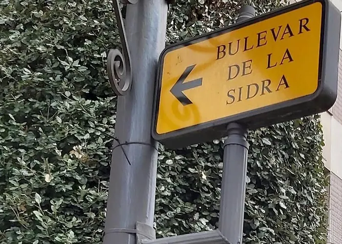 Nuevo-casco Historico-parking Gratuito. Apartament