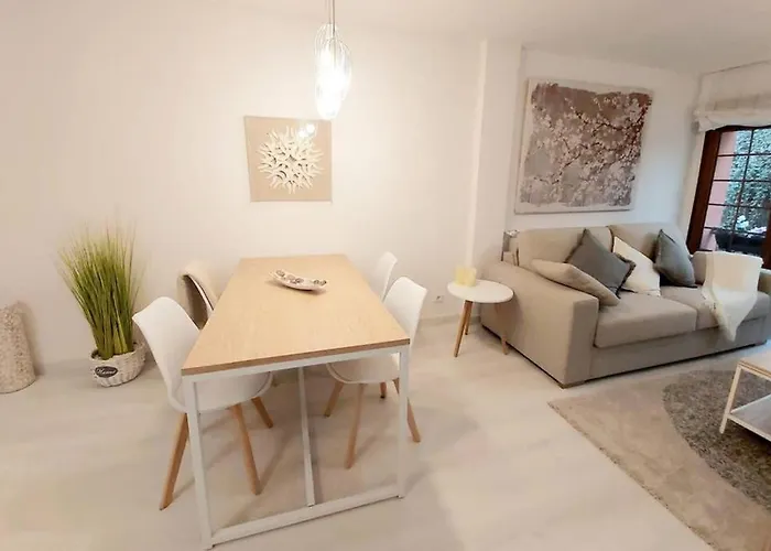 Nuevo-casco Historico-parking Gratuito. *