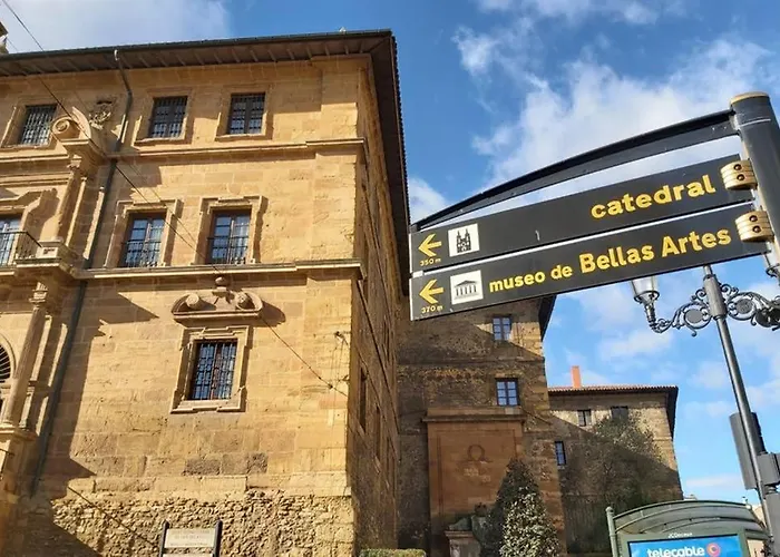 Apartament Nuevo-casco Historico-parking Gratuito. Oviedo