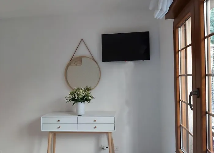 Nuevo-casco Historico-parking Gratuito. Apartament *